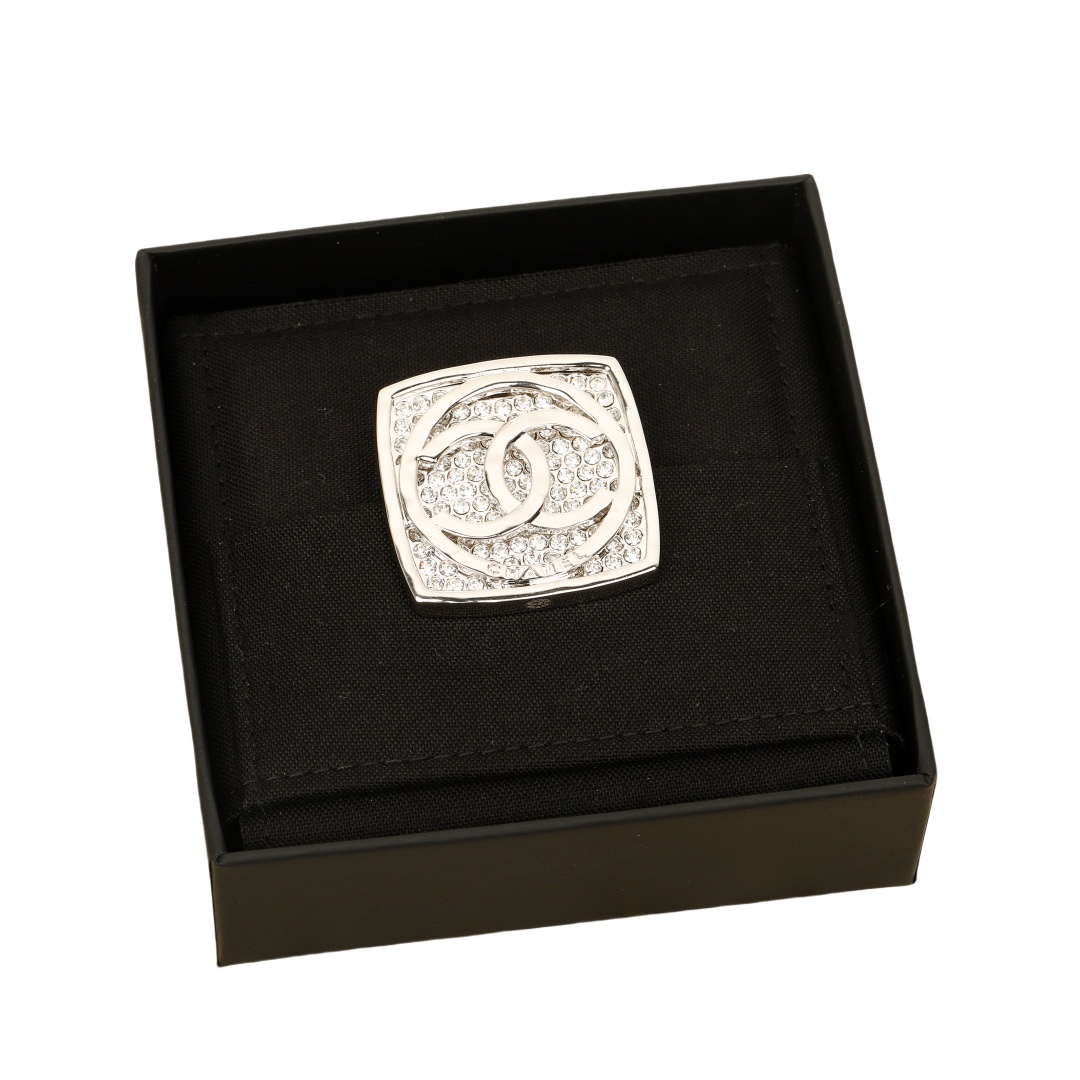 BCB125 chanel diamond brooch - ccjewelryacc