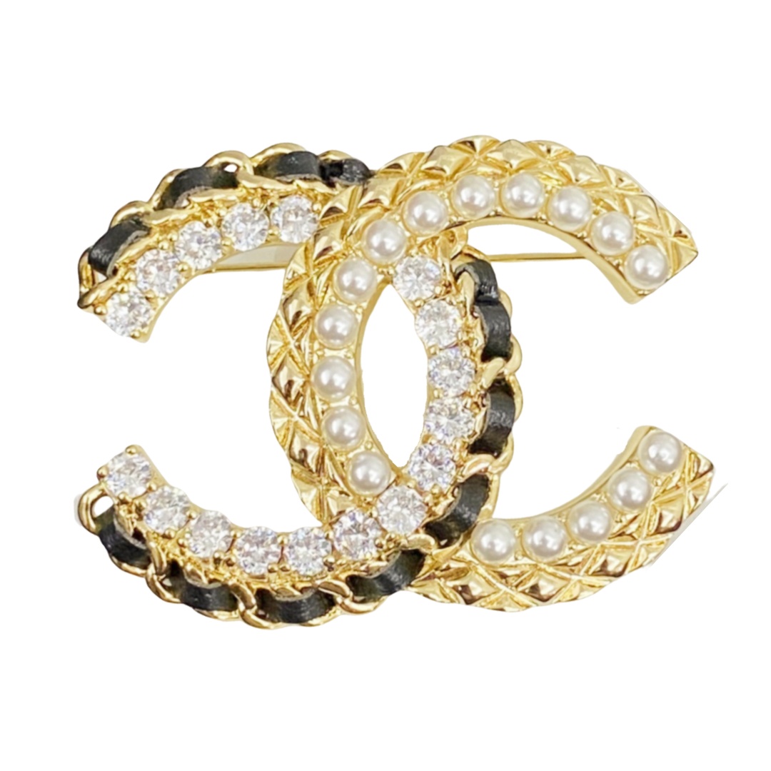 BCB067 Metal leather rhinestone and pearl CC Logo brooch pines - ccfashionjewelry