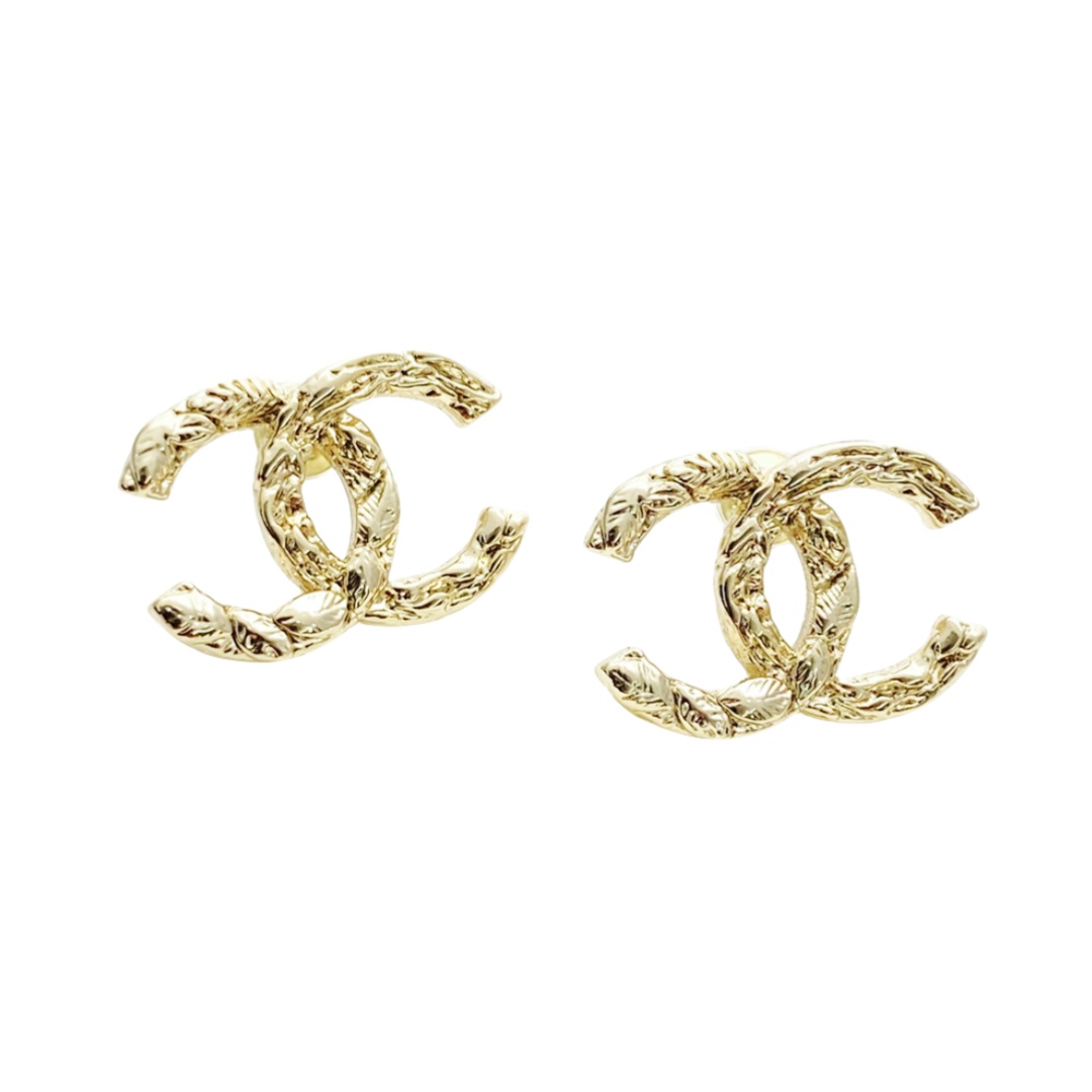 CCE303 Metal gold cc logo stud earrings - ccjewelryacc
