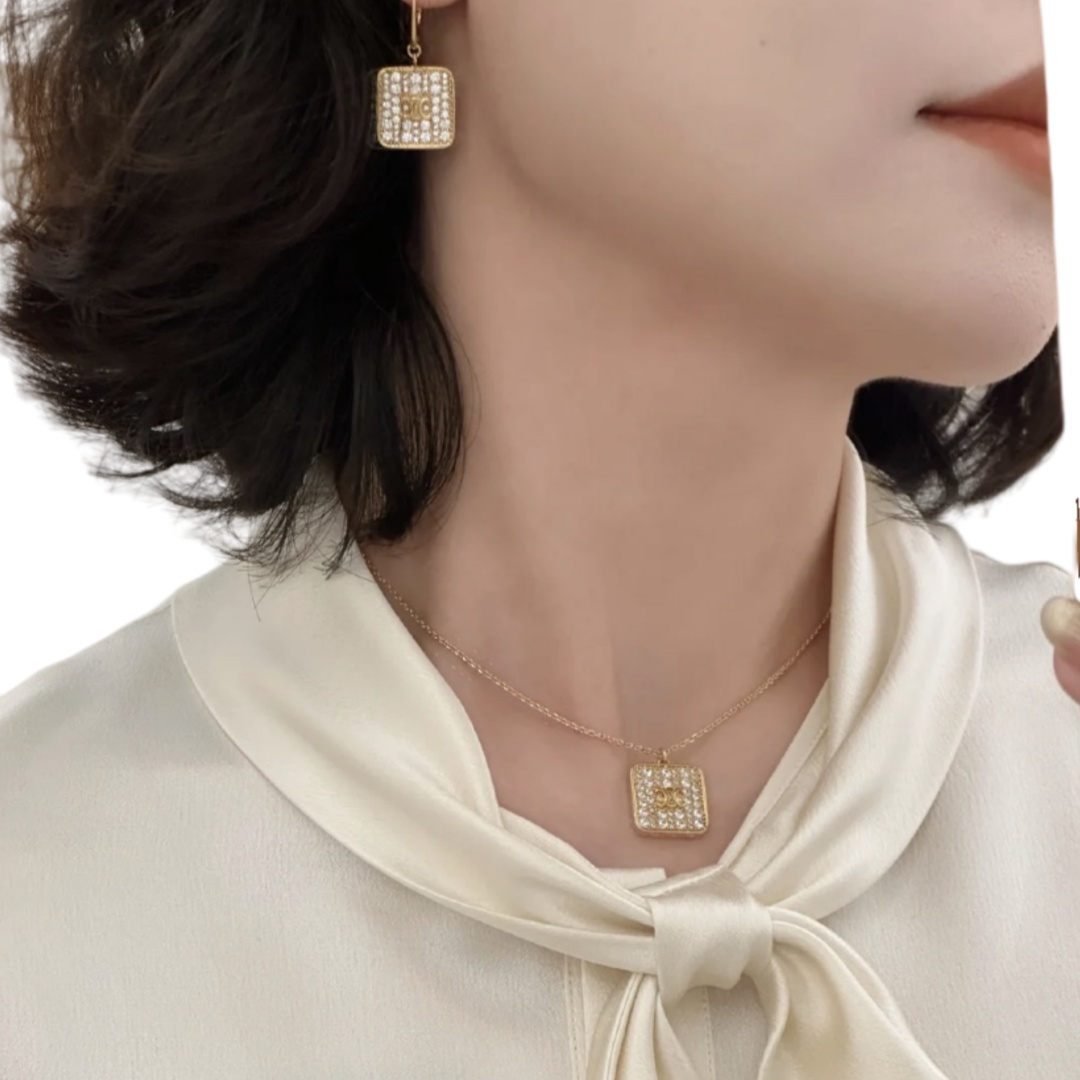 CLN001 celine initial necklace - ccjewelryacc