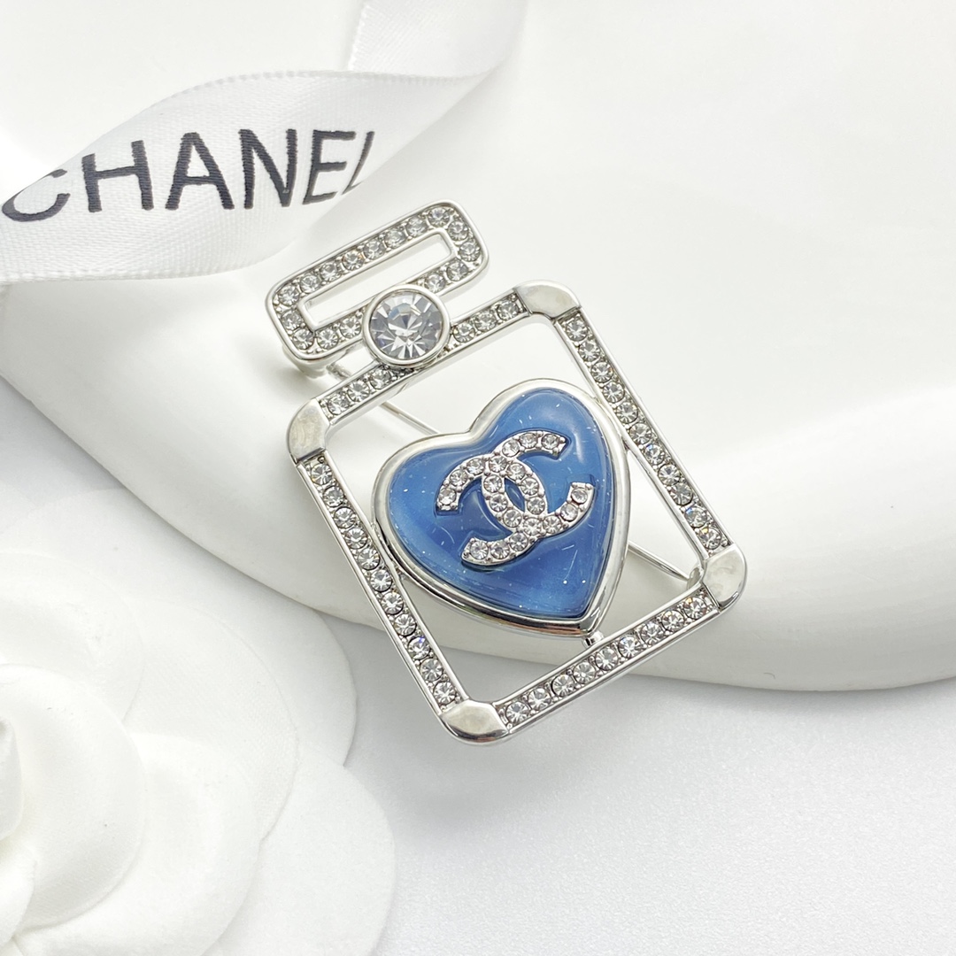 BCB567 Chanel Blue heart perfume bottle brooch pin - ccjewelryacc