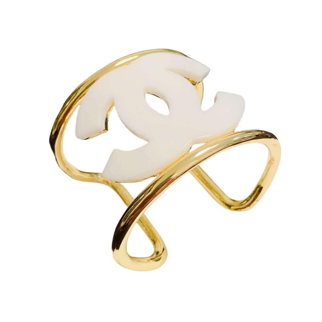 CCS130 Metal with CC acrylic cuff bracelet - ccjewelryacc