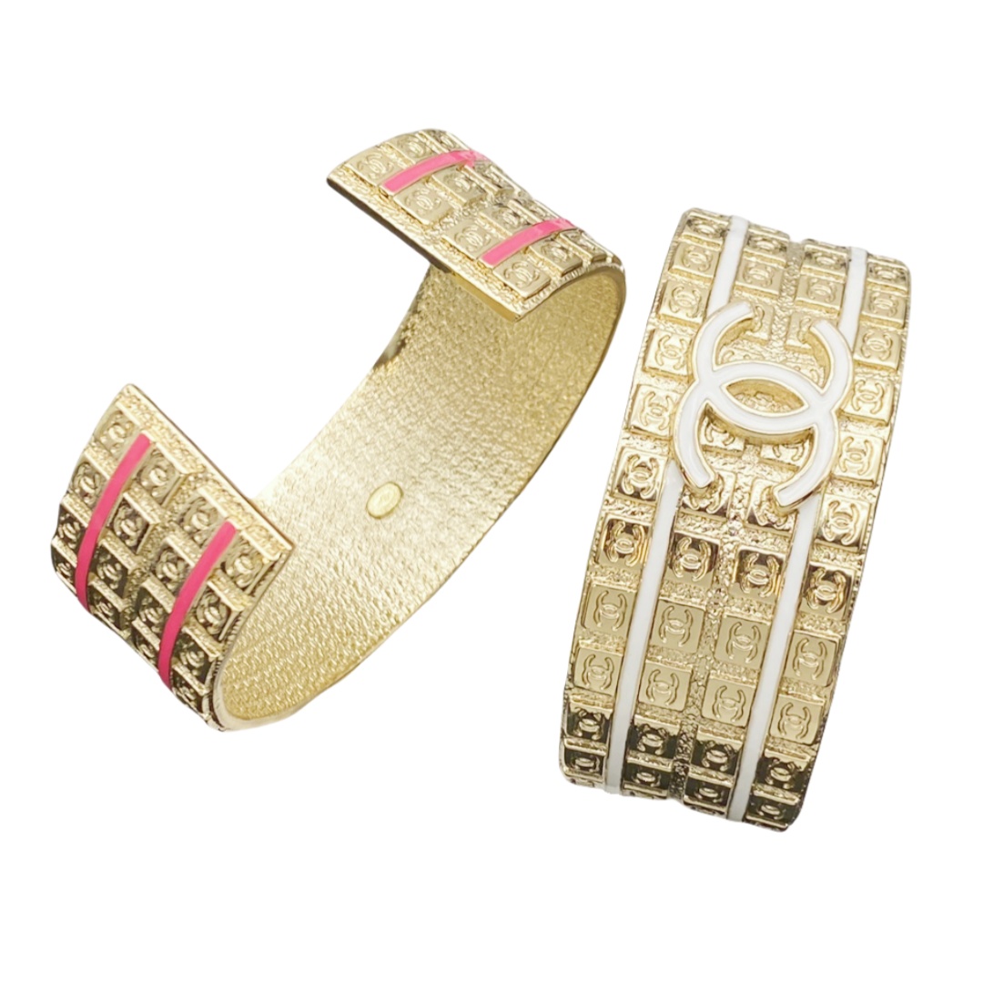 CCS052 chanel gold cuff bracelet - ccjewelryacc
