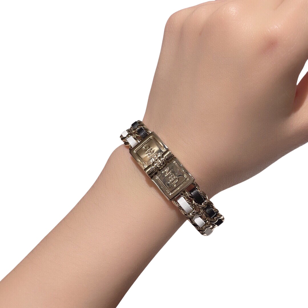 CCS041 chanel black and white leather bracelet - ccjewelryacc