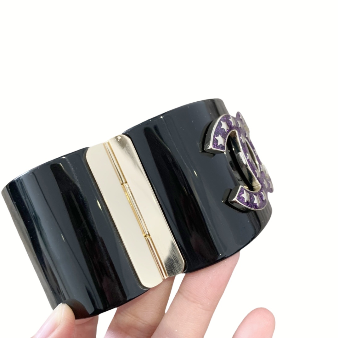 CCS053 CC acrylic cuff Bracelet - ccjewelryacc