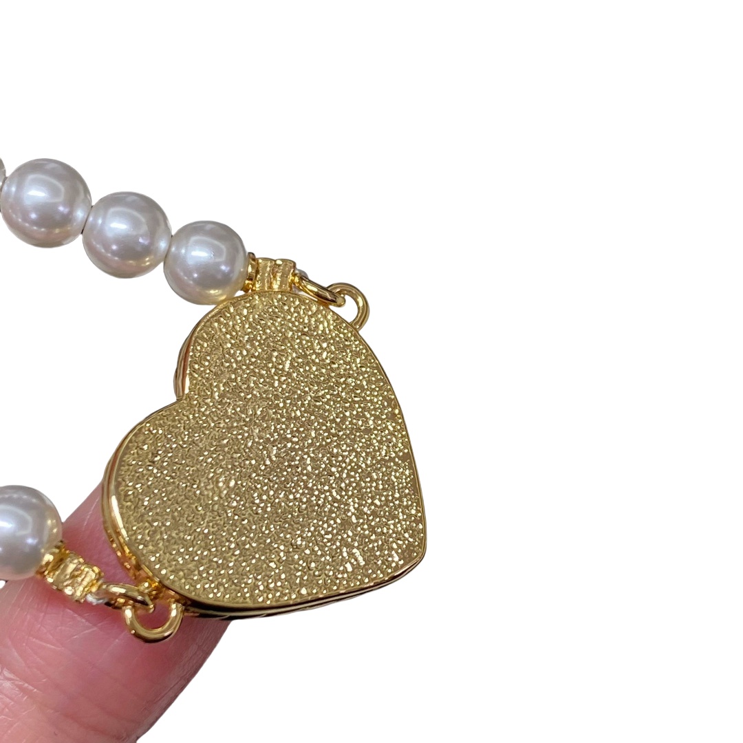 CCS089 Chanel 24p denim blue Heart pearl Bracelet for women - ccjewelryacc