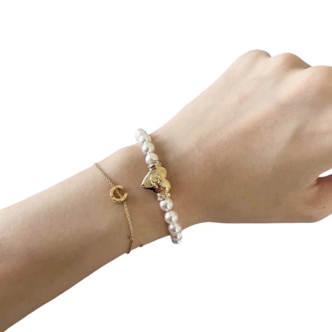 CCS035 Chanel heart pearl bracelet - ccjewelryacc