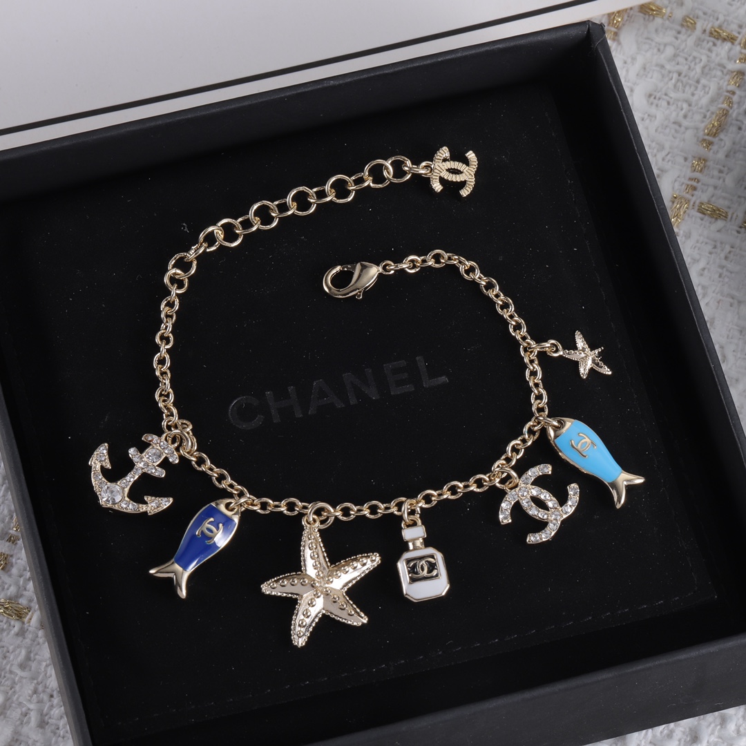 CCS097 Chanel enamel Ocean style starfish minnows perfume bottle charms bracelet - ccjewelryacc