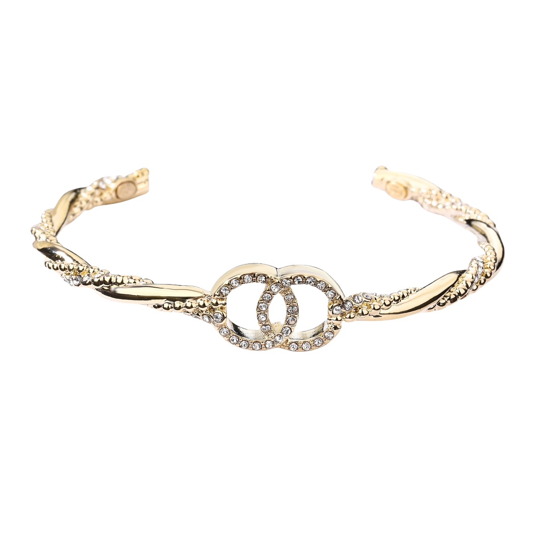 CCS019 Twist CC Bracelet - ccjewelryacc