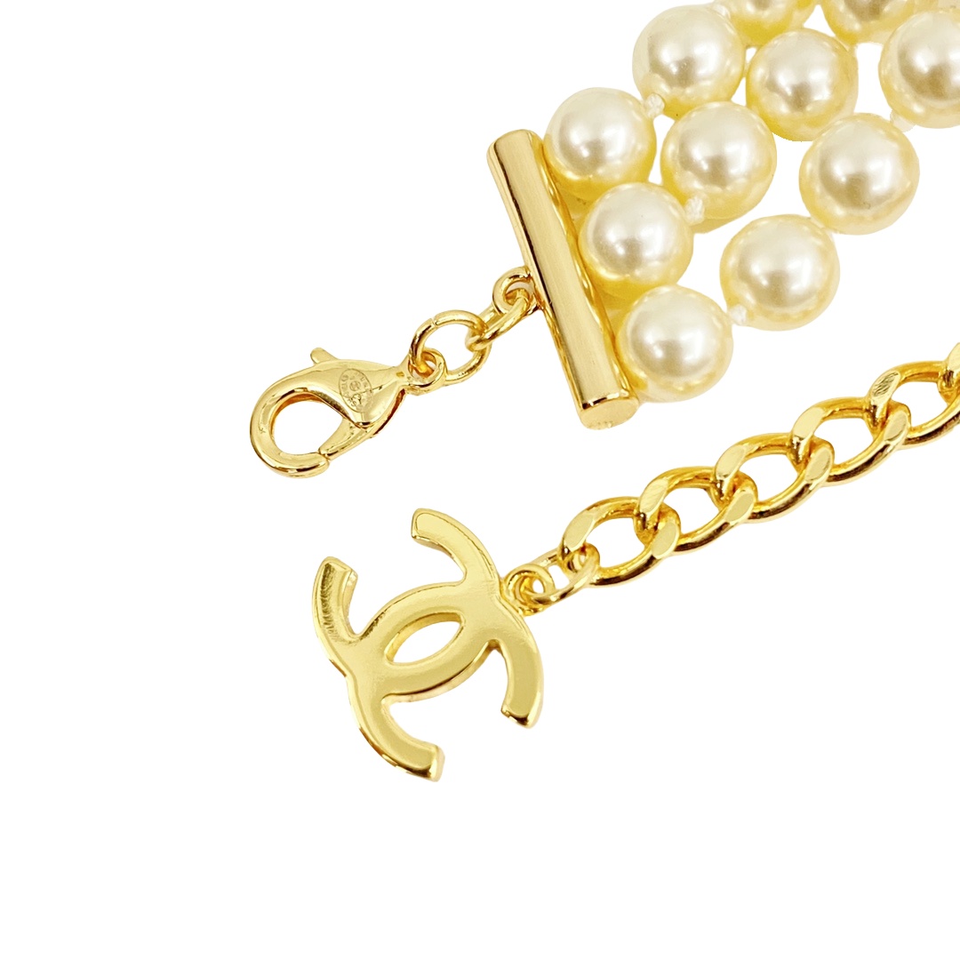 CCS189 24A Button CC Logo Pearl charm Bracelet chain - ccjewelryacc