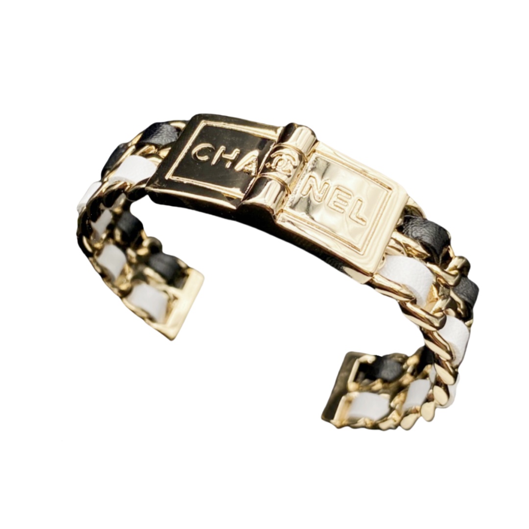 CCS041 chanel black and white leather bracelet - ccjewelryacc