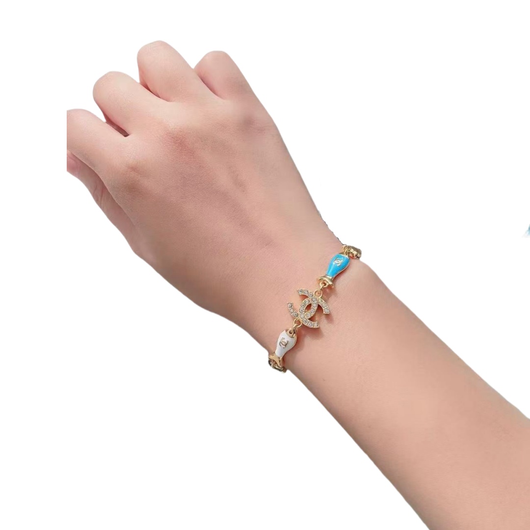 CCS086 Chanel Ocean style minnows charms bracelet - ccjewelryacc