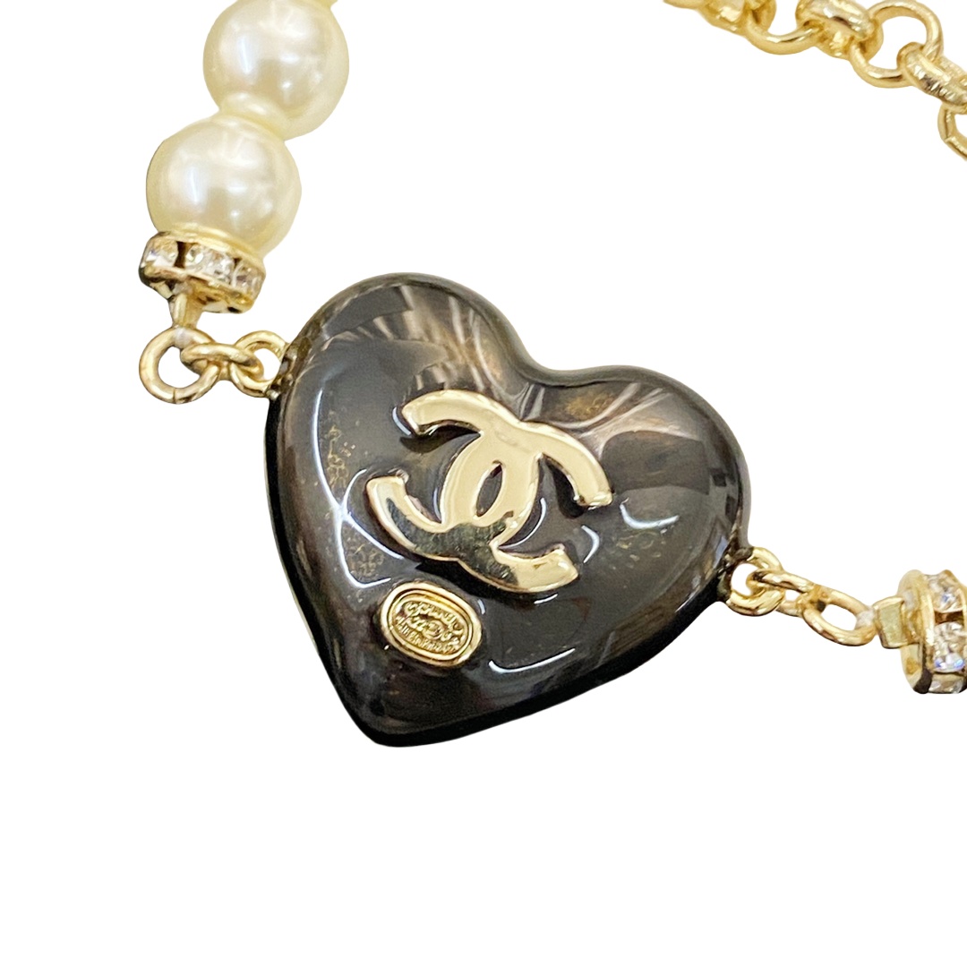 CCS007 chanel heart bracelet - ccjewelryacc
