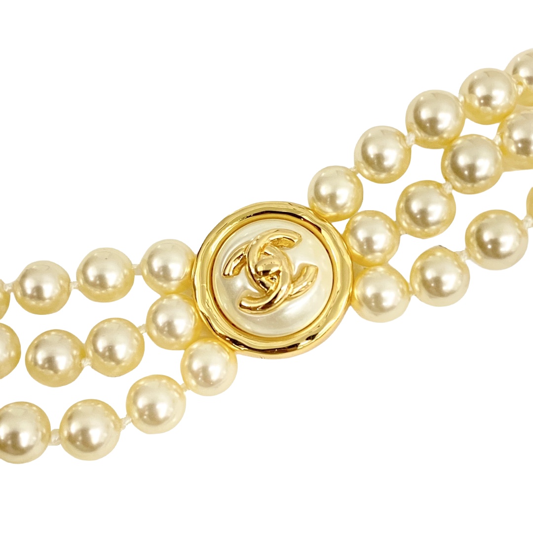 CCS189 24A Button CC Logo Pearl charm Bracelet chain - ccjewelryacc