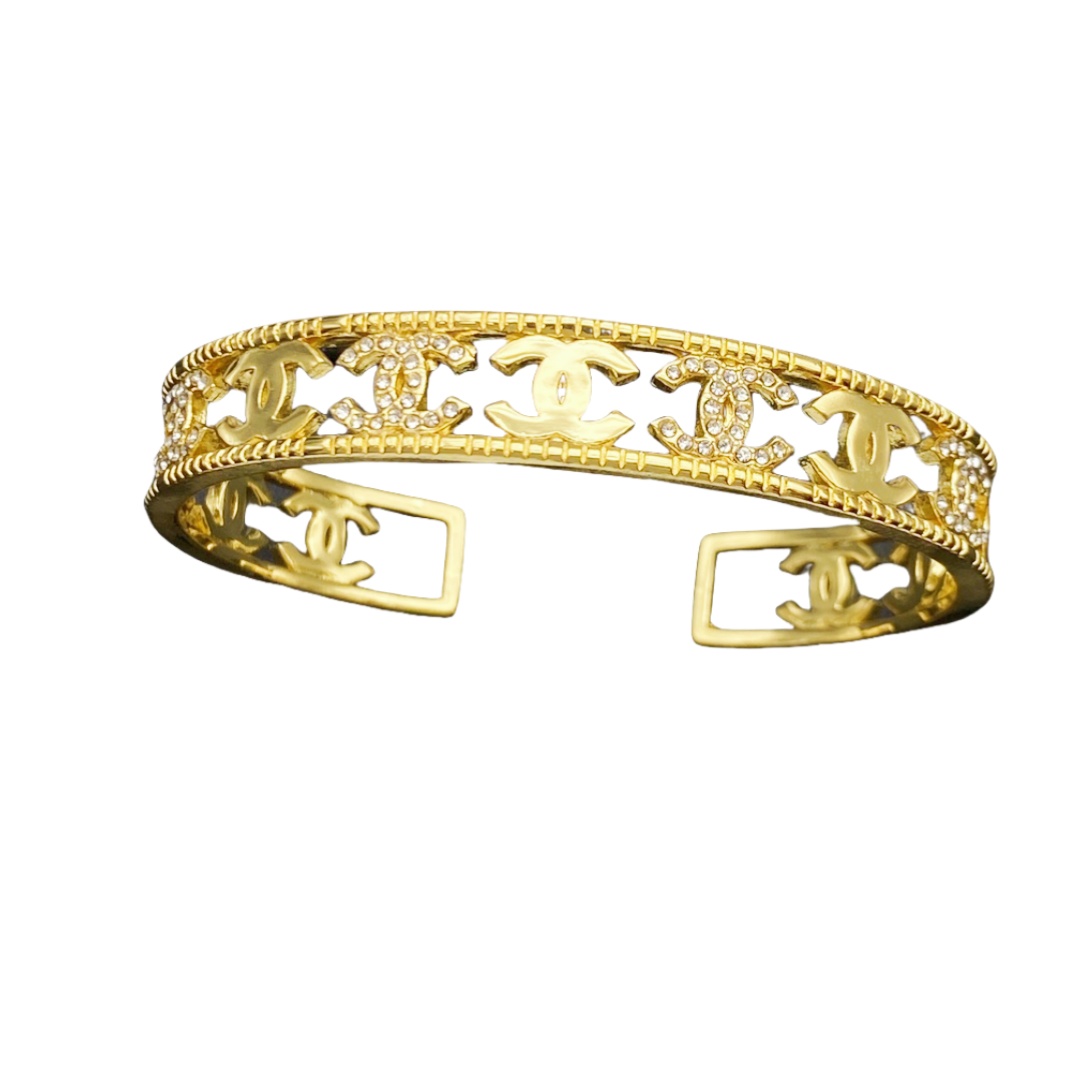 CCS095 CC logo bangle bracelet - ccjewelryacc