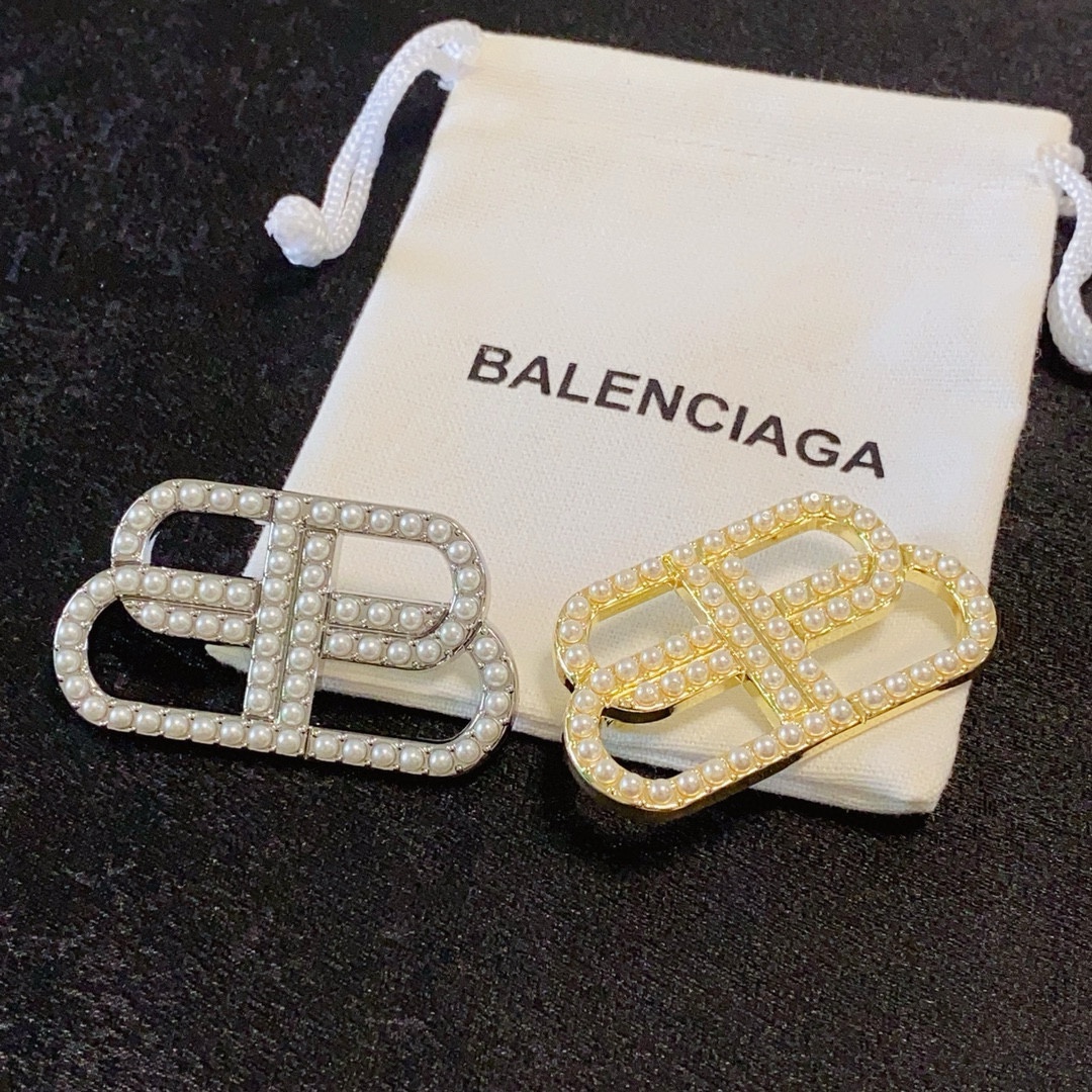 BAB004 Balenciaga BB Brooch pin with pearl - ccjewelryacc