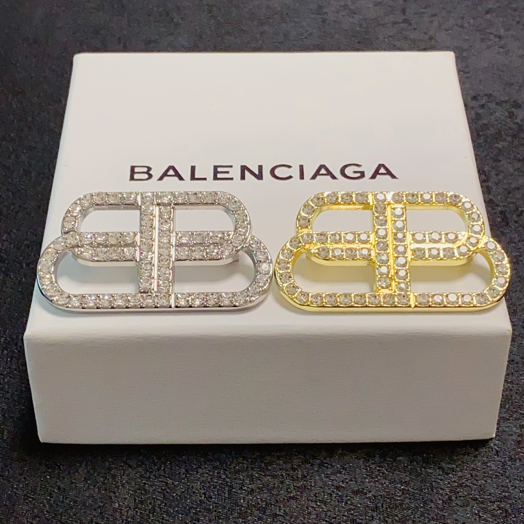 BAB002 Balenciaga BB Brooch pin with crystal - ccjewelryacc