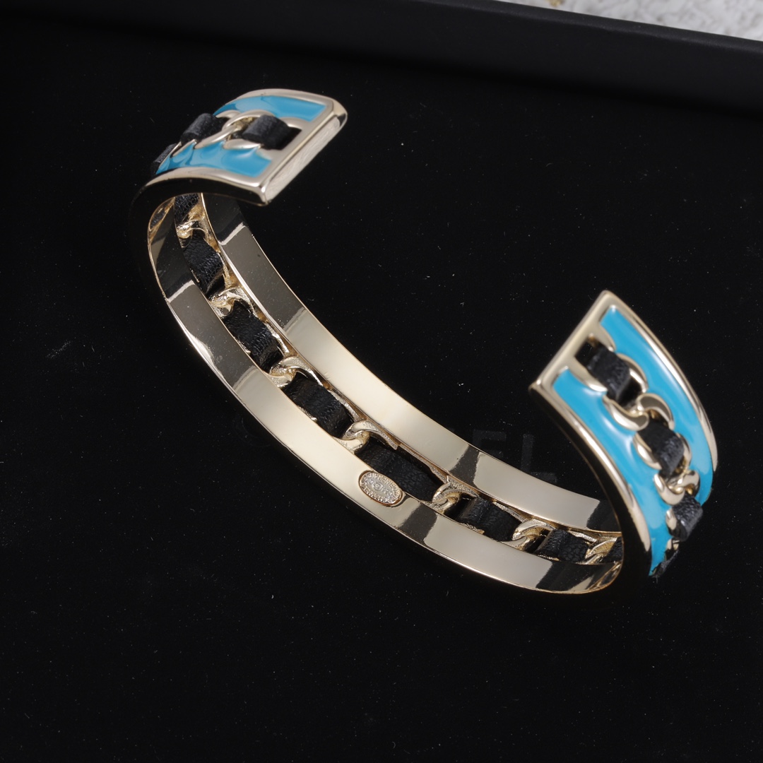 CCS116 Blue chanel enamel and leather bracelet - ccjewelryacc