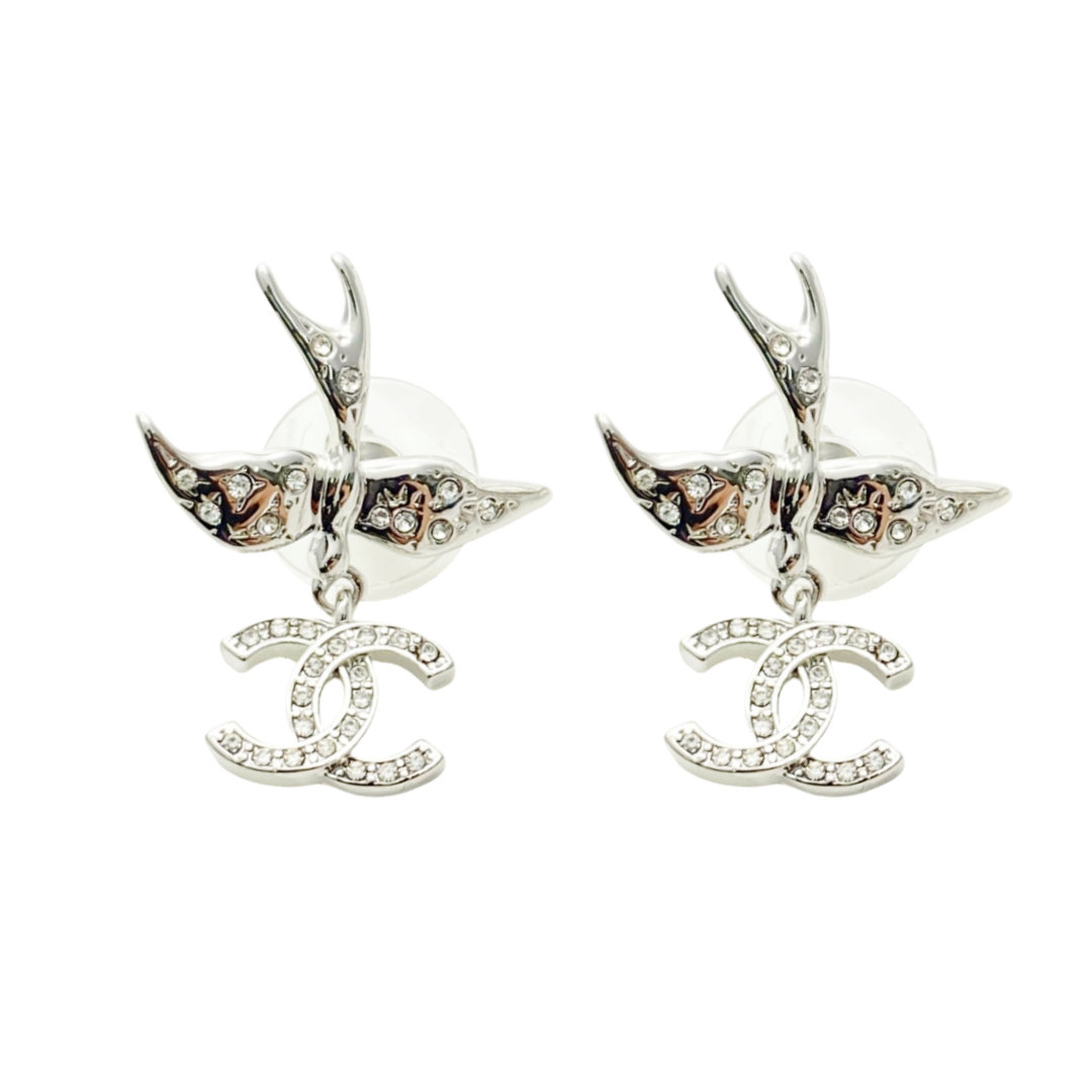 CCE313 Chanel Silver Asuka cc logo stud earrings for women - ccfashionjewelry