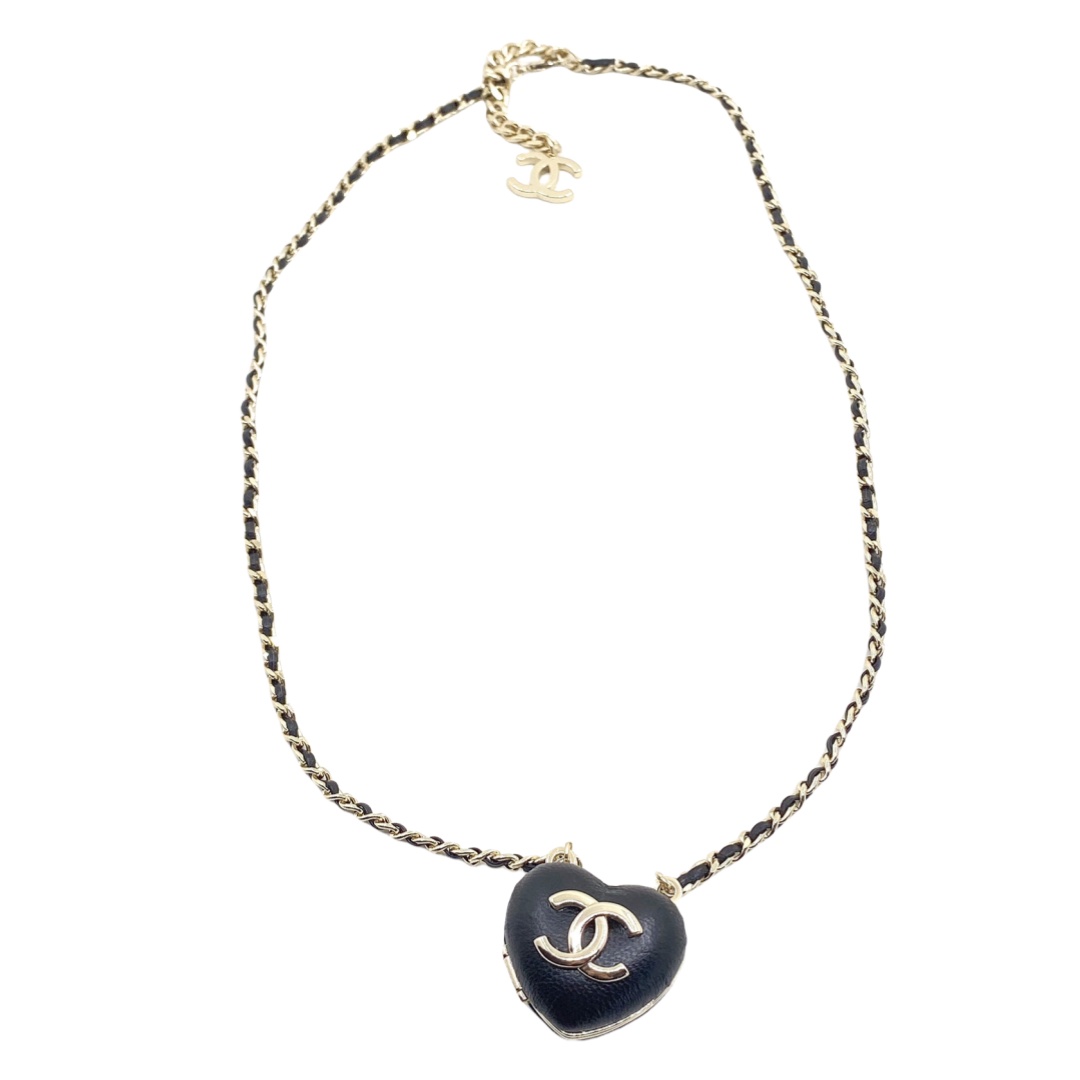 CCN150 Chanel Metal leather black heart mirror necklace - ccjewelryacc