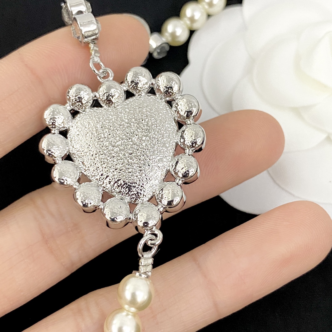 CCL098 Chanel Blue heart necklace pearl long chain - ccjewelryacc