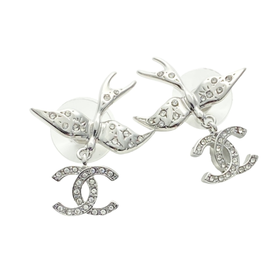 CCE313 Chanel Silver Asuka cc logo stud earrings for women - ccfashionjewelry