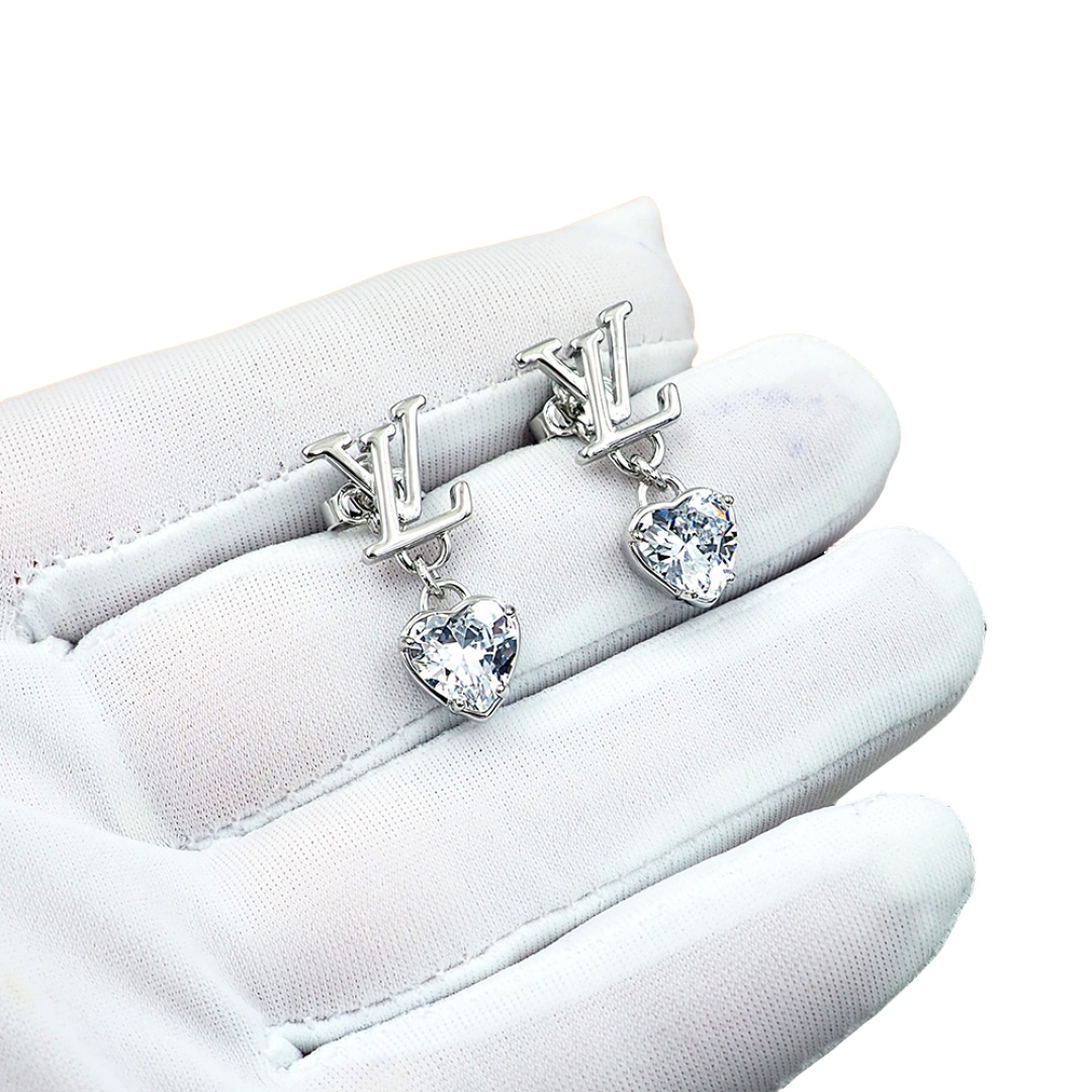 LVE143 louis vuitton LV Iconic Heart earrings for women - ccjewelryacc