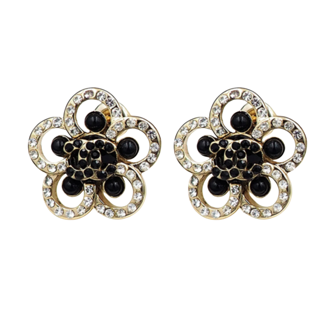 CCE314 Chanel black flower stud earrings - ccjewelryacc