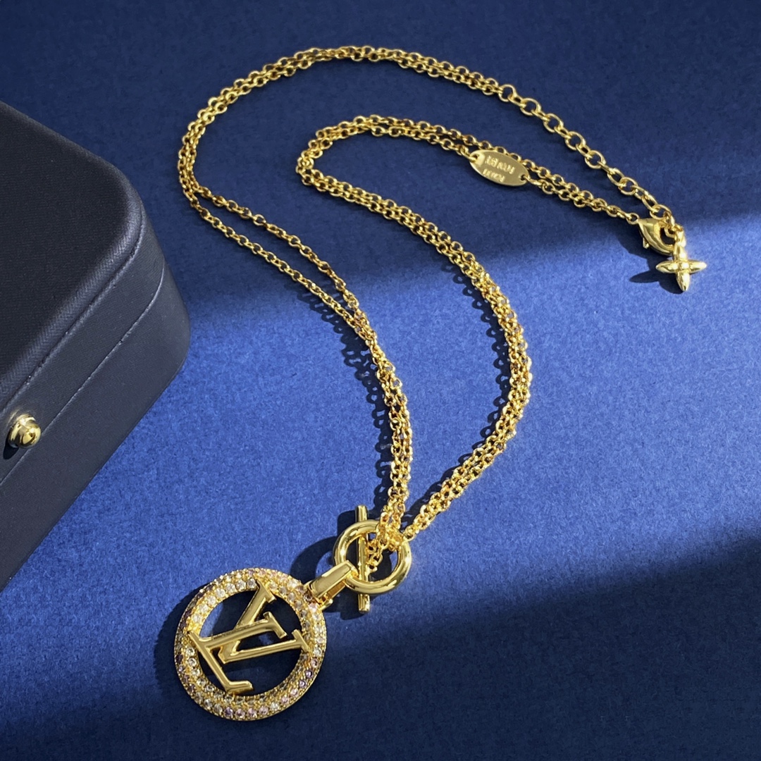 LVN070 LV Baby Louise Pendant Necklace - ccjewelryacc