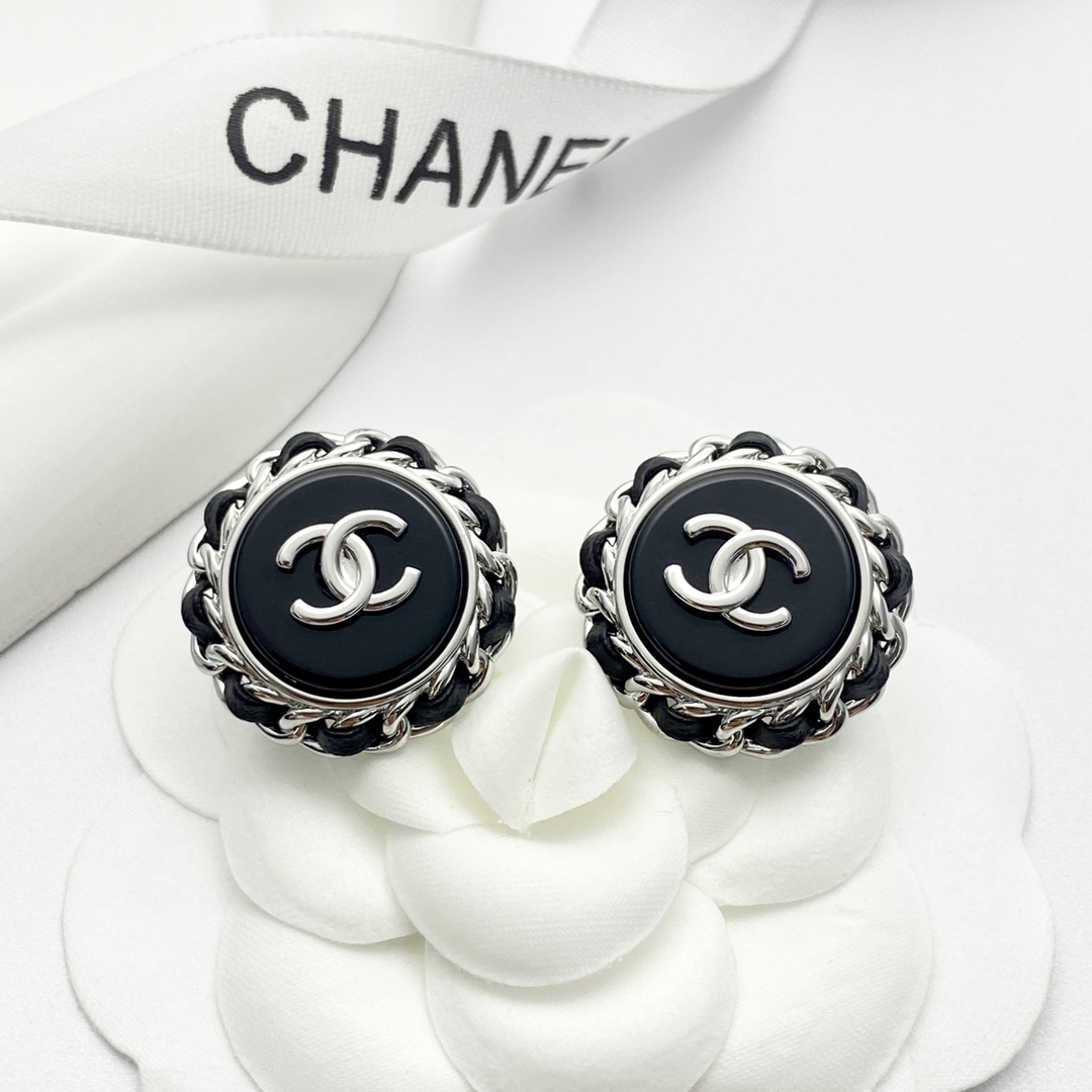 CCE306 Chanel denim blue round cc stud earrings - ccjewelryacc