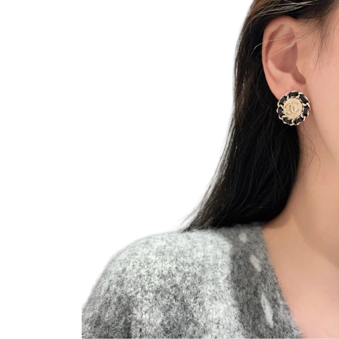 CCE328 Chanel metal leater cc logo stud earring - ccjewelryacc