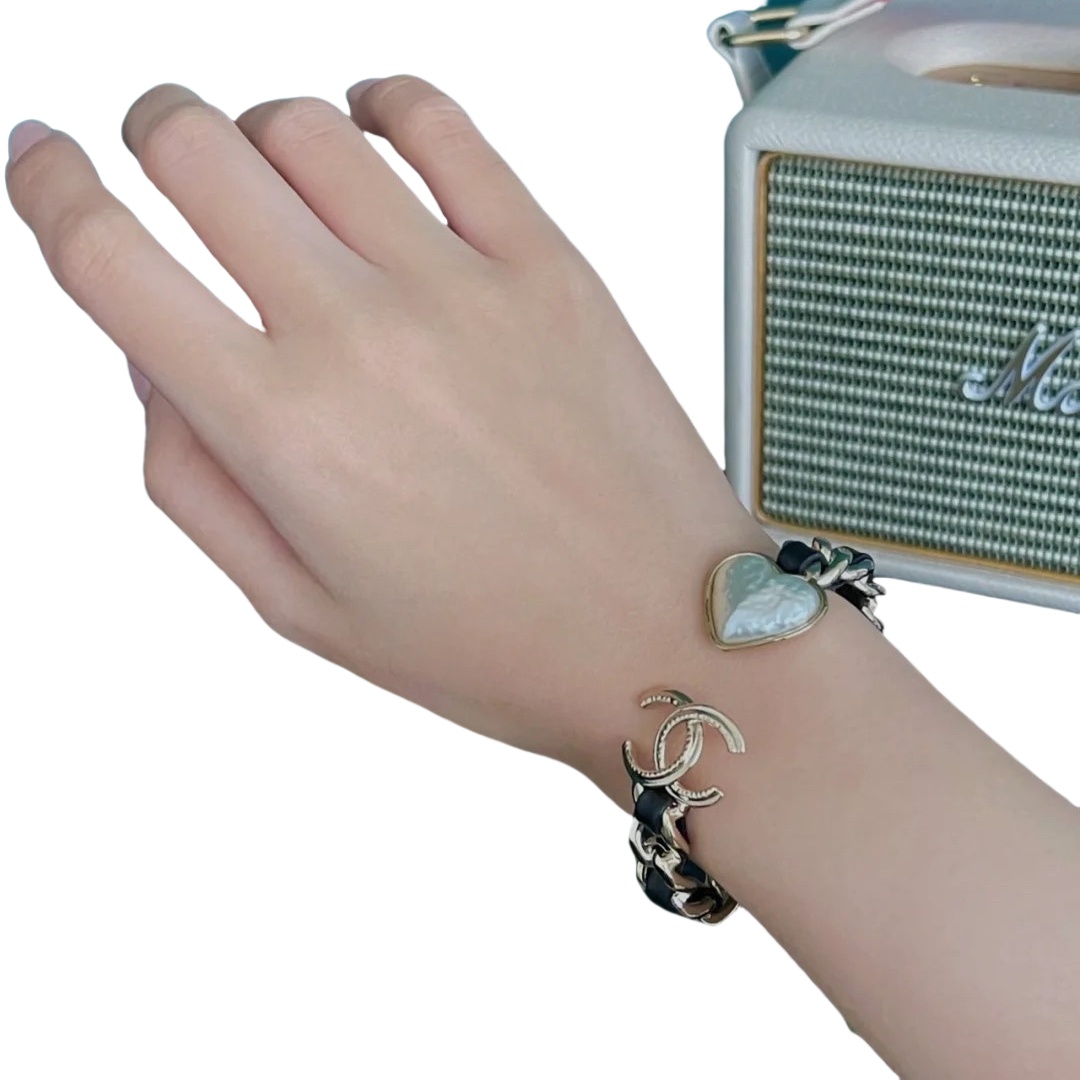 CCS043 Metal chain Heart CC Bracelet - ccjewelryacc