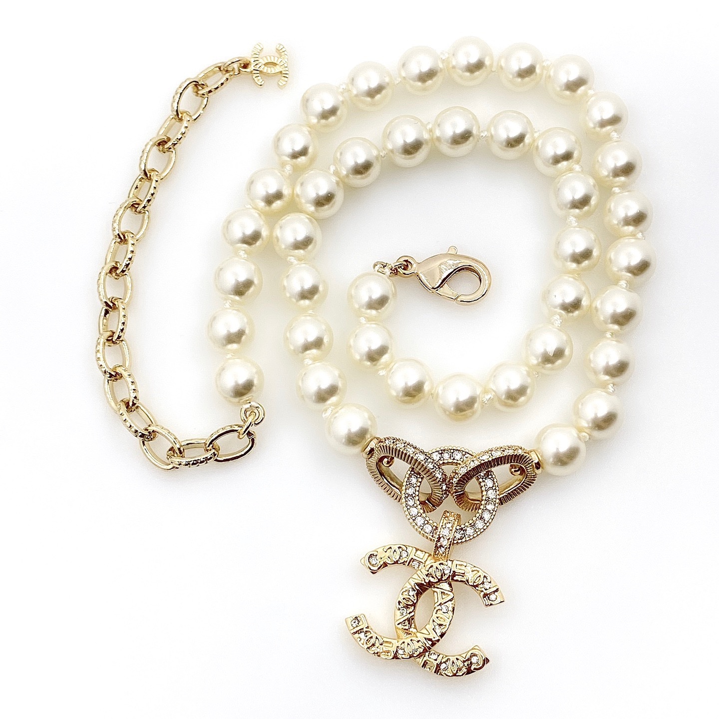 CCN051 Pearl cc logo pendant Necklace - ccjewelryacc