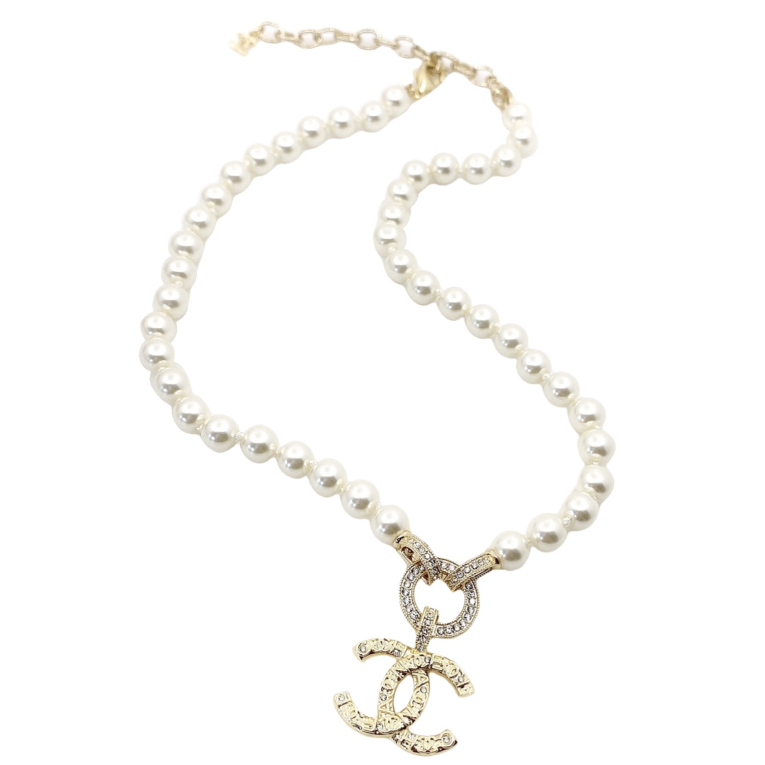 CCN051 Pearl cc logo pendant Necklace - ccjewelryacc