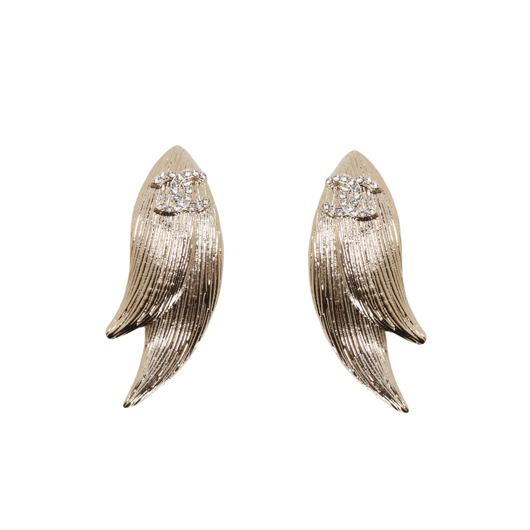 CCE331 Chanel wing earrings for women - ccjewelryacc