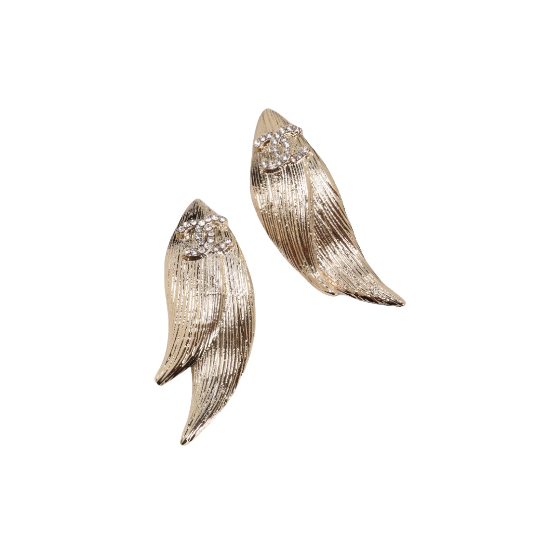 CCE331 Chanel wing earrings for women - ccjewelryacc