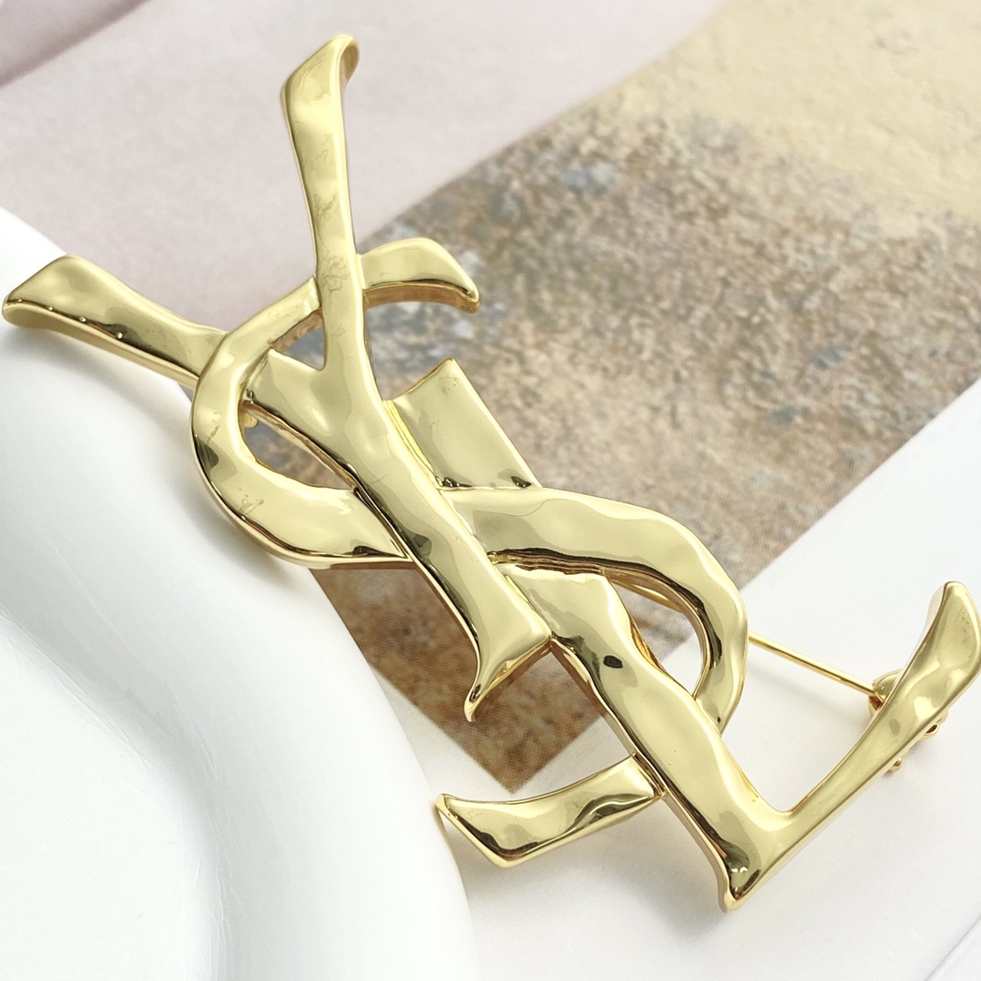 BYB010 Metal YSL brooch pin - ccjewelryacc