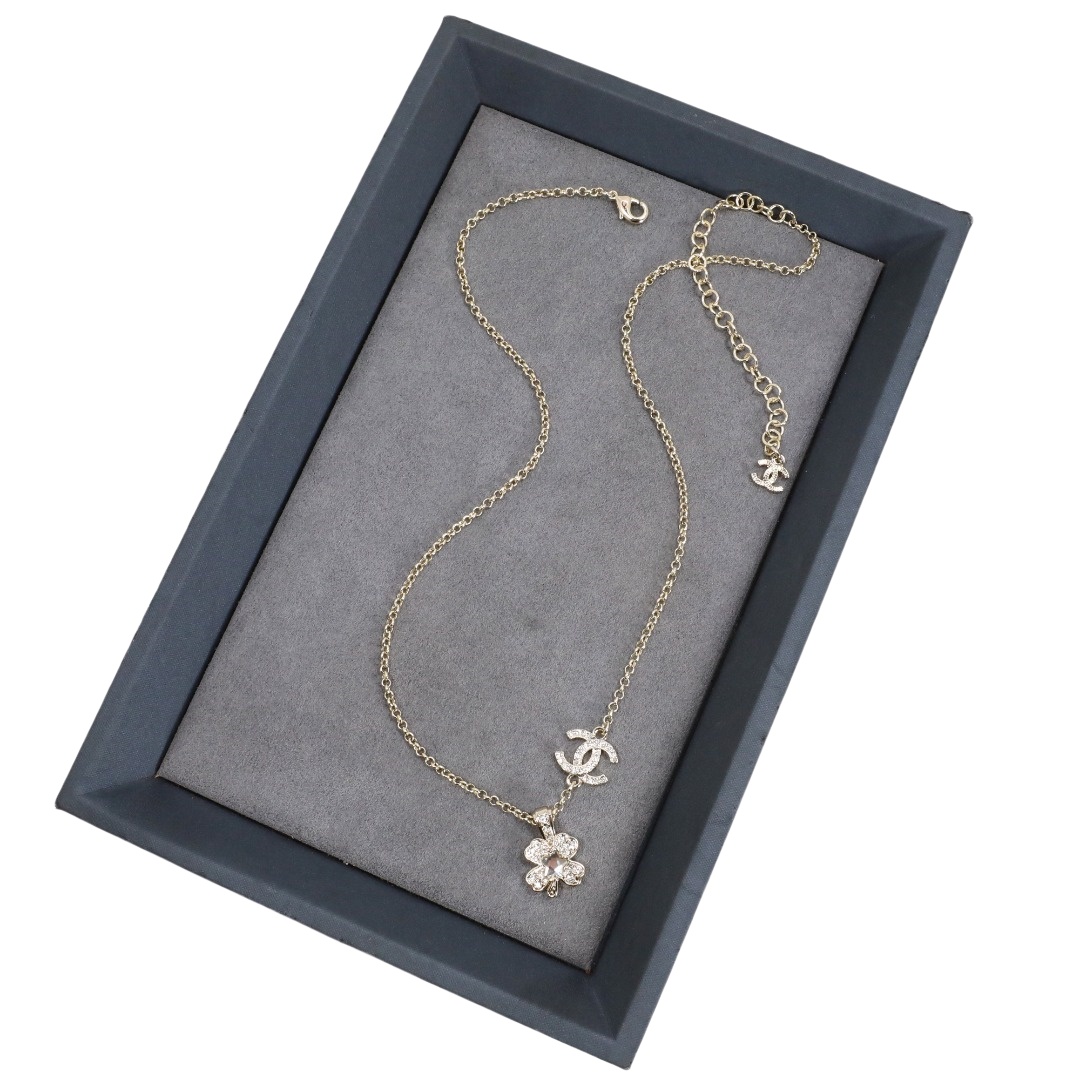 CCN215 Chanel crystal four clover flower pendant necklace for women - ccjewelryacc
