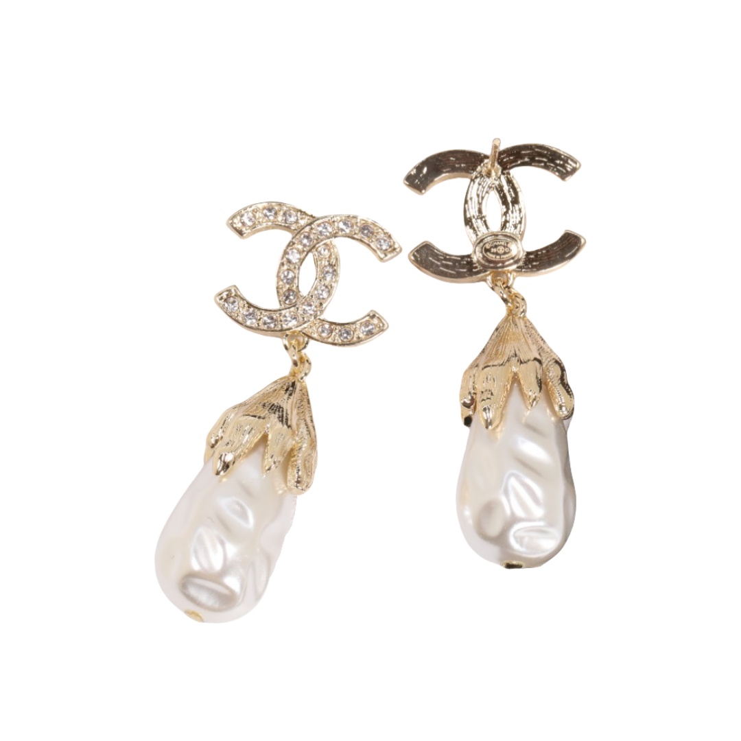CCE341 Chanel cc pearl drop earrings for women - ccjewelryacc