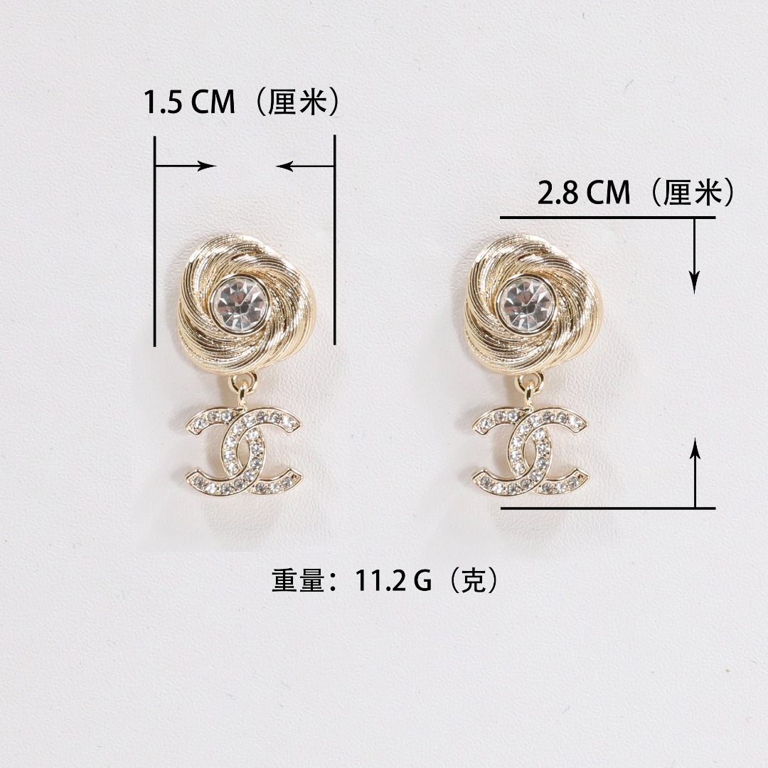 CCE339 Chaenl Twisted metal cc logo earrings for women - ccjewelryacc