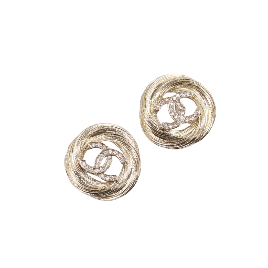 CCE339 Chaenl Twisted metal cc logo earrings for women - ccjewelryacc