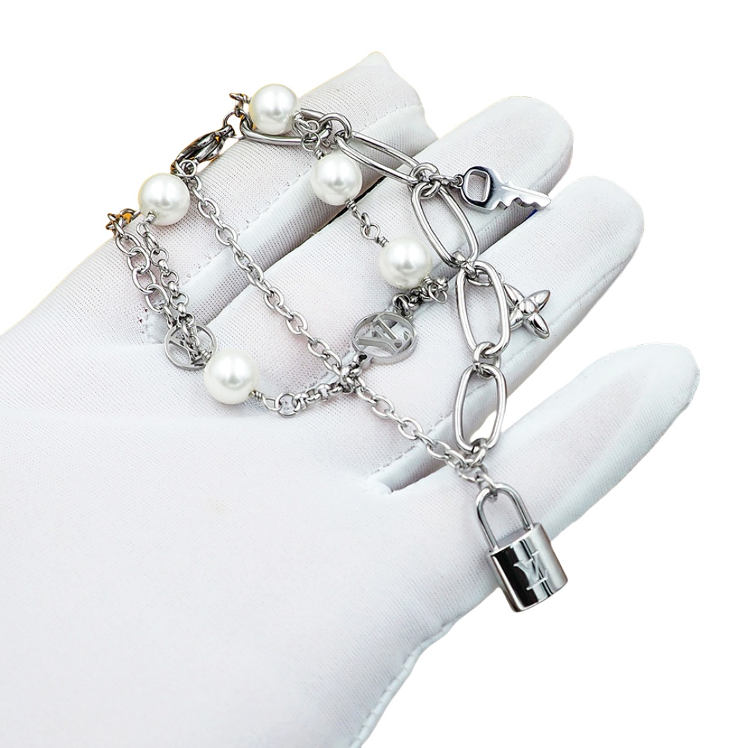 LVS091 Louis Vuitton LV Mix Chains bracelet - ccjewelryacc