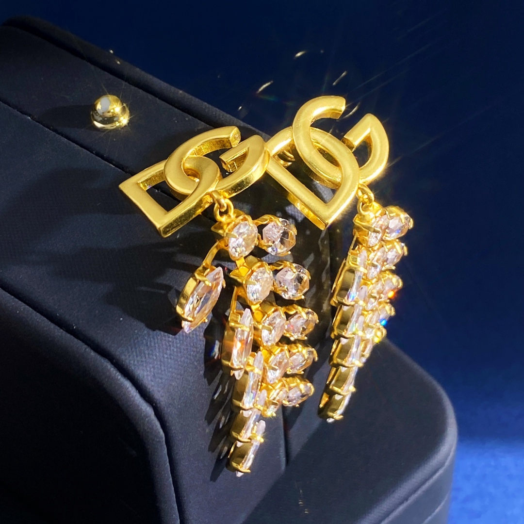 DGE055 Metal crystal DG logo diamond drop earrings - ccjewelryacc