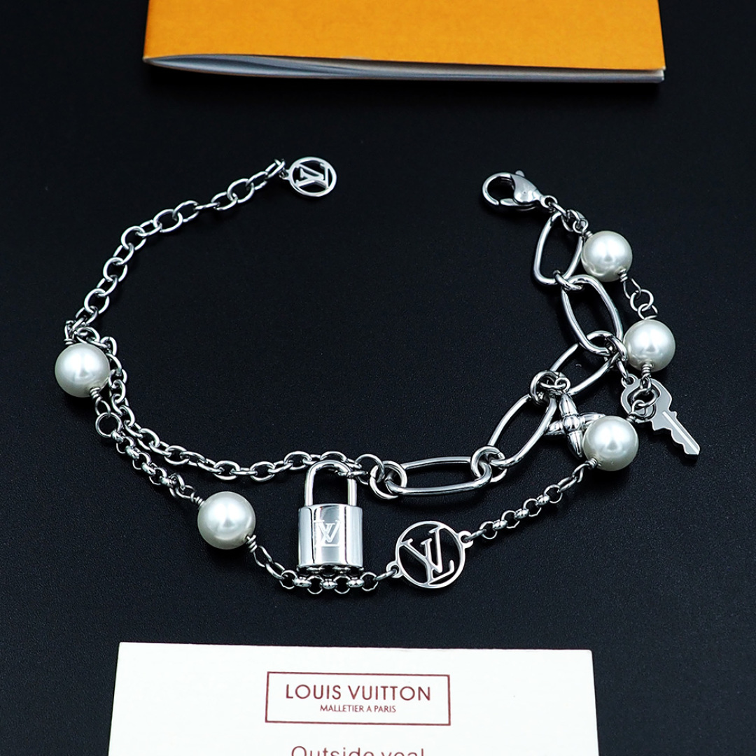 LVS091 Louis Vuitton LV Mix Chains bracelet - ccjewelryacc