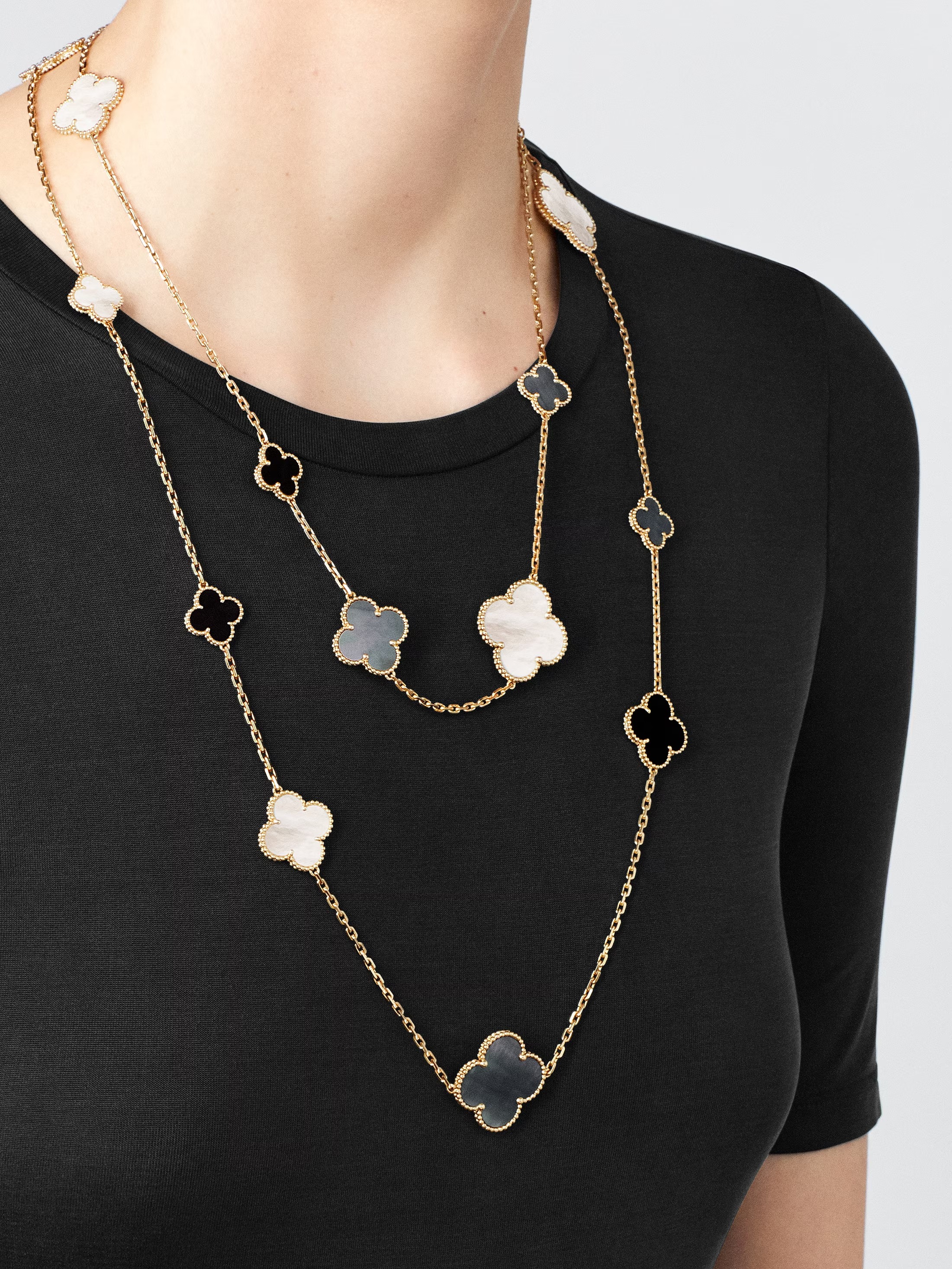 VCN041 VCA Magic Alhambra long necklace, 16 motifs - ccjewelryacc