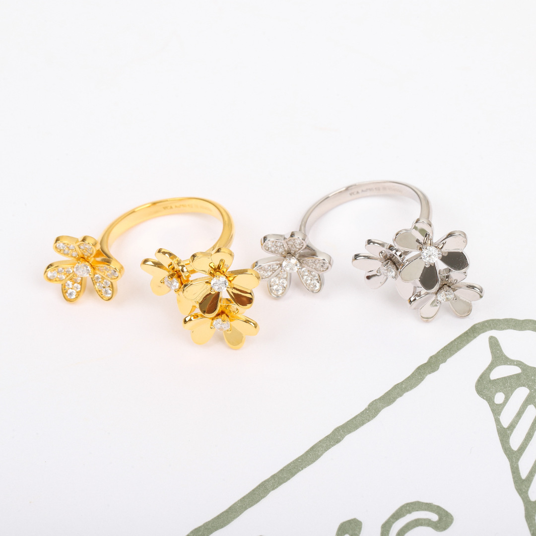 VCRS007 18k Gold Frivole Between the Finger ring - ccjewelryacc