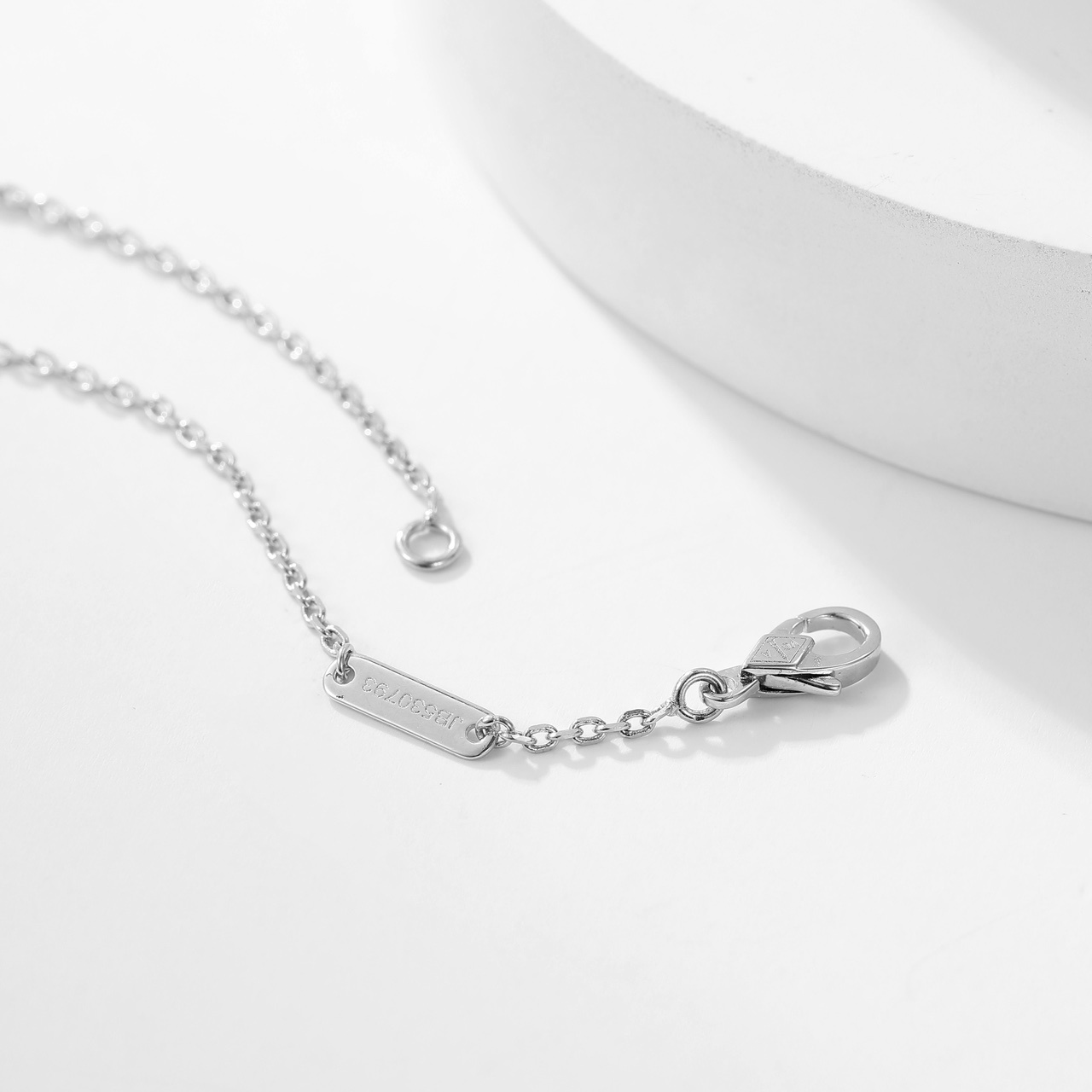 VCNV008 18k White Gold VCA cosmos clip diamond pendant necklace - ccjewelryacc