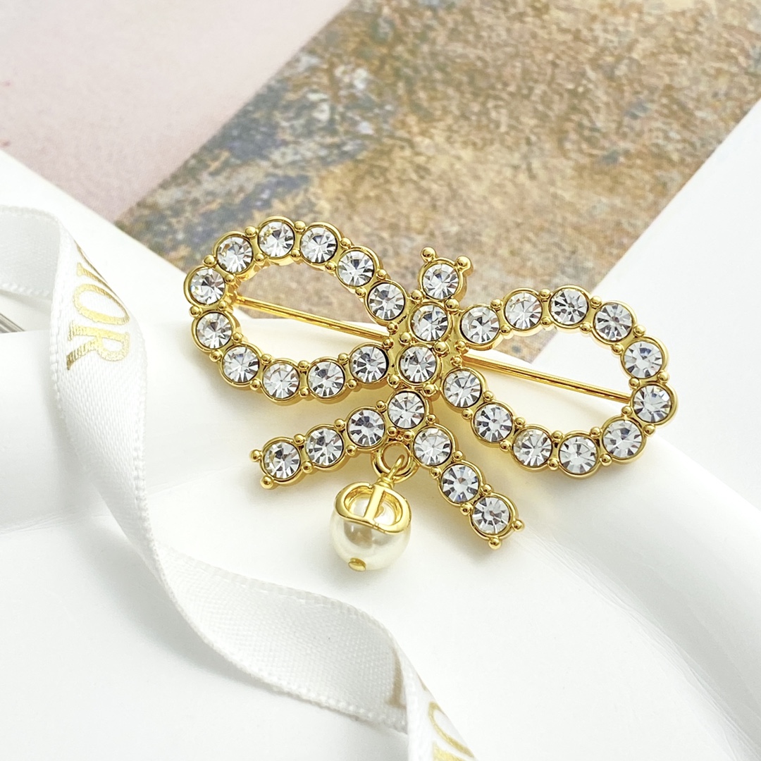 CDB062 Dior stone bowknot brooch pin for women - ccjewelryacc