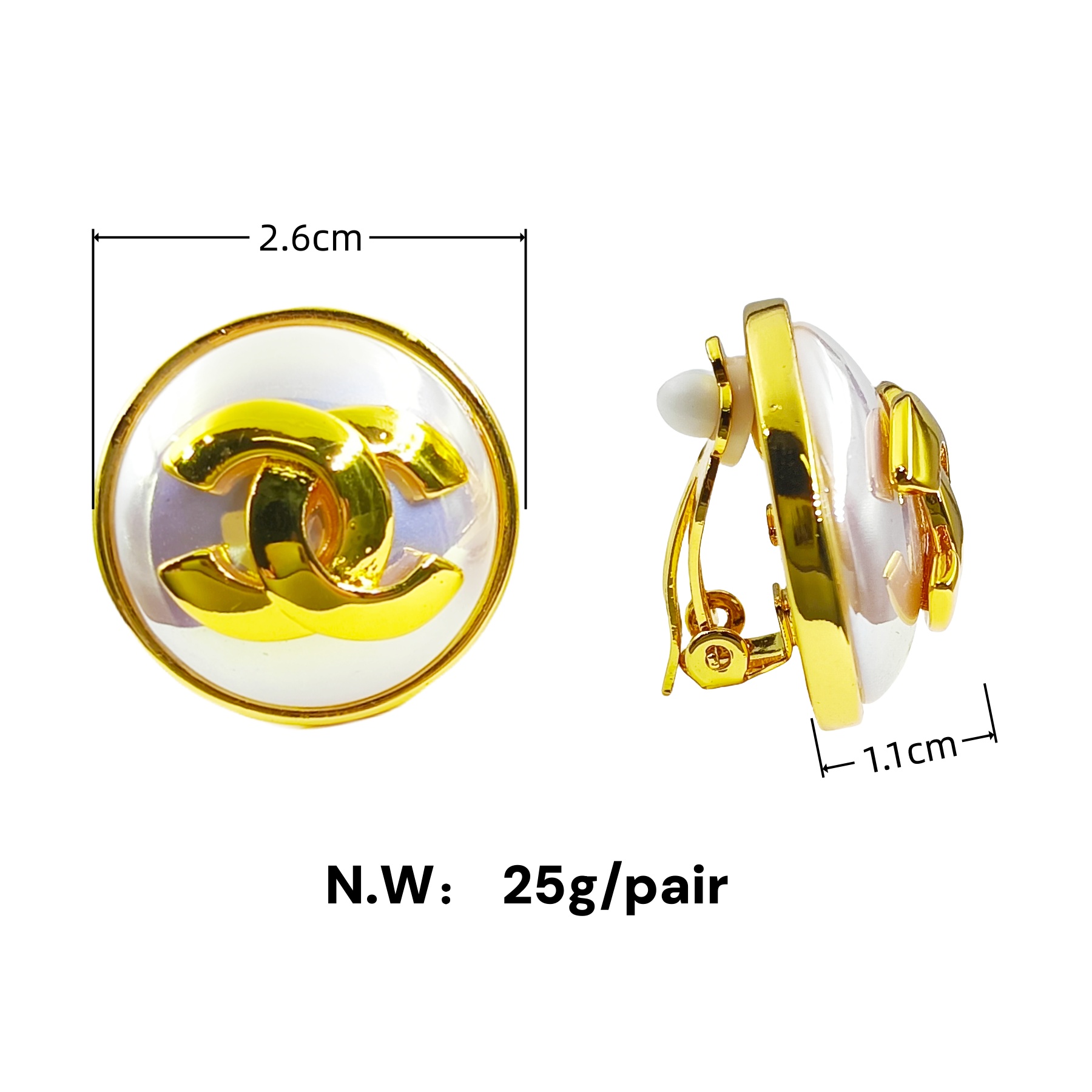 CCE252 Metal and mother of pearl with CC logo earring clip - ccjewelryacc