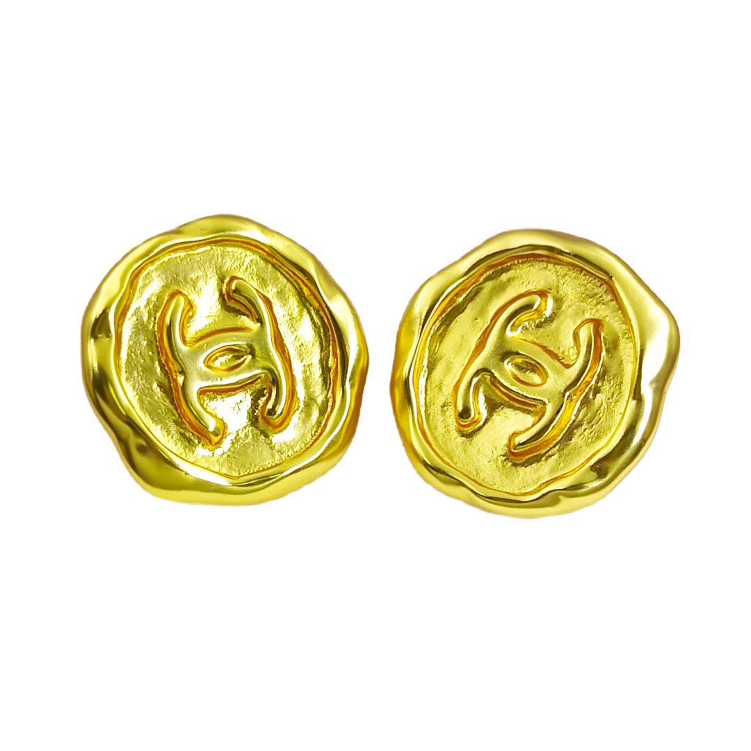 CCE352 Vintage 24k Gold chanel earing clip - ccjewelryacc